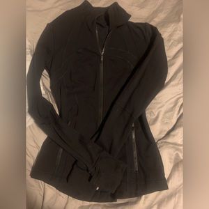 Lululemon sz 4 jacket ,blk